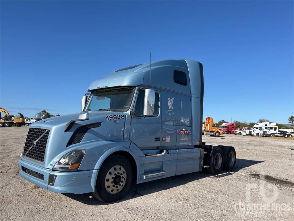 Volvo VNL670 Tractor Units