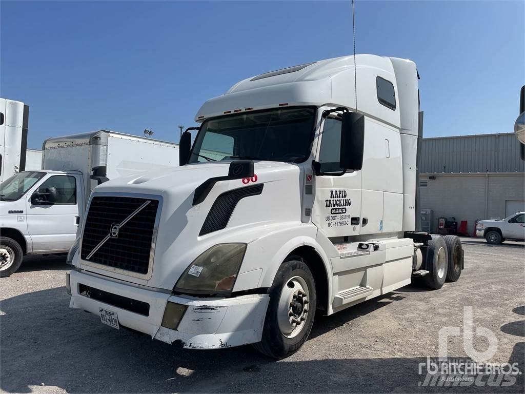 Volvo VNL670 Tractor Units