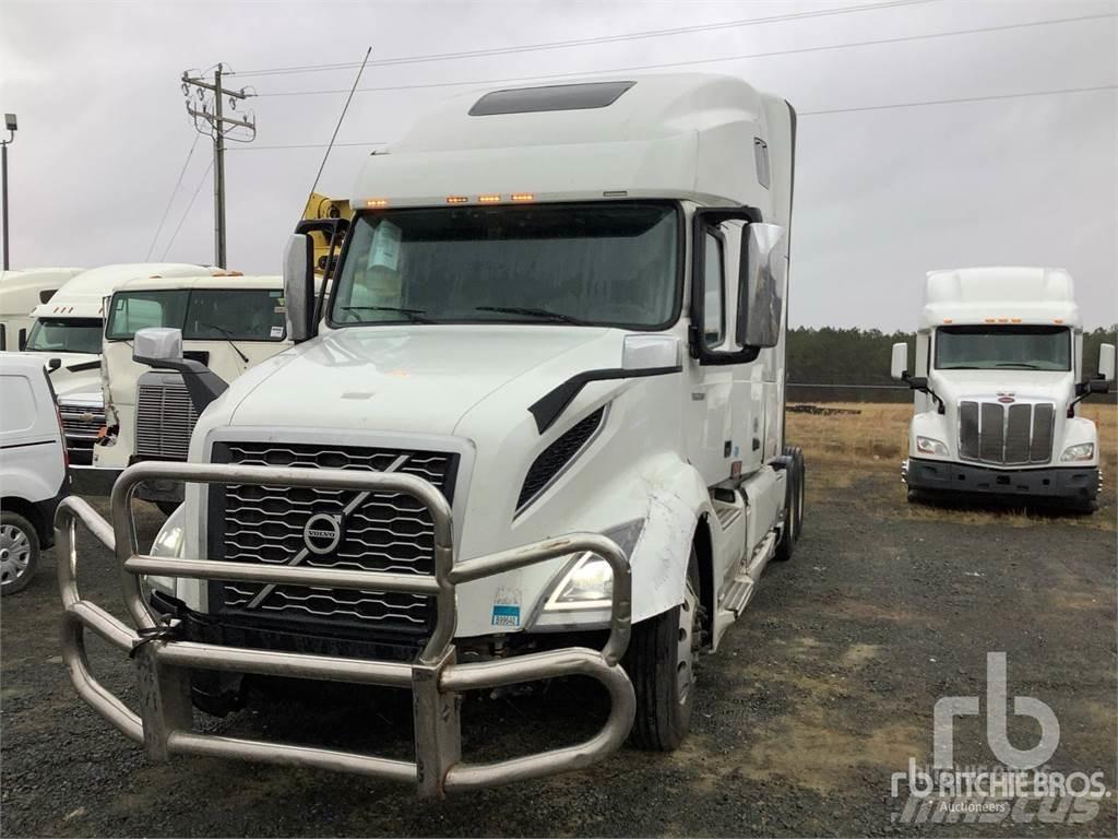 Volvo VNL760 Tractor Units