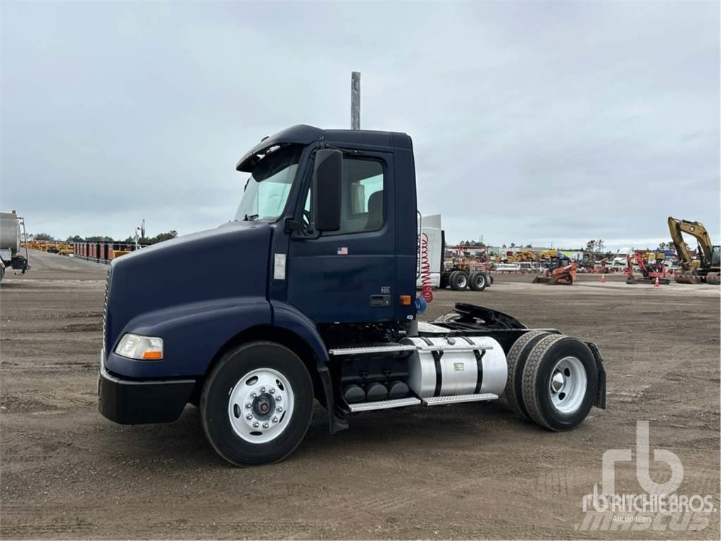 Volvo VNM200 Tractor Units