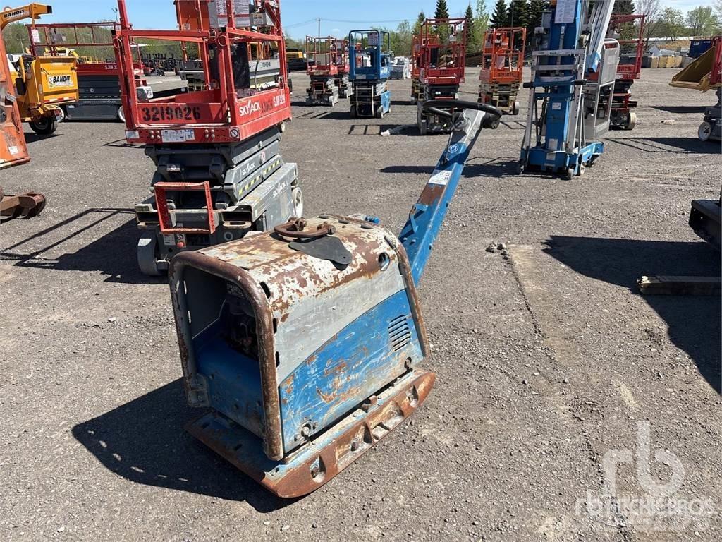Weber CR7 Plate compactors
