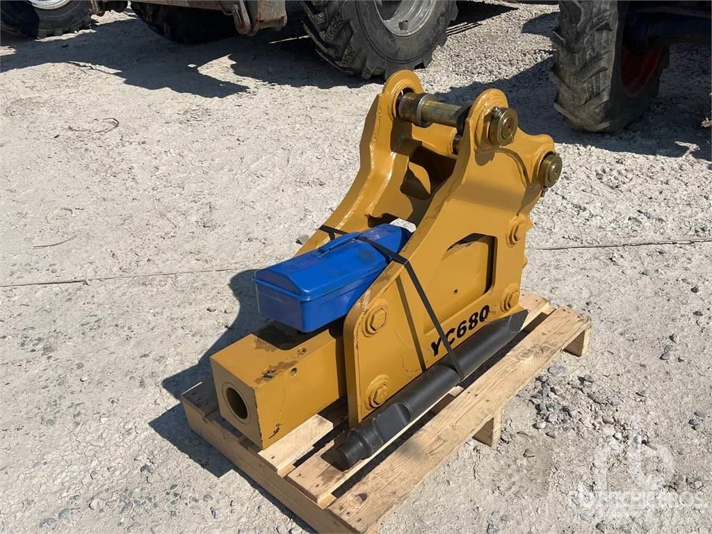  YC680 Hammers / Breakers