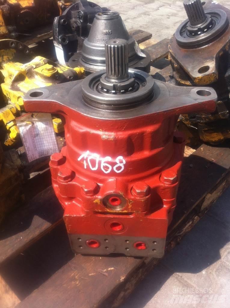 Komatsu EC315317 ? E2156297 ? Engines