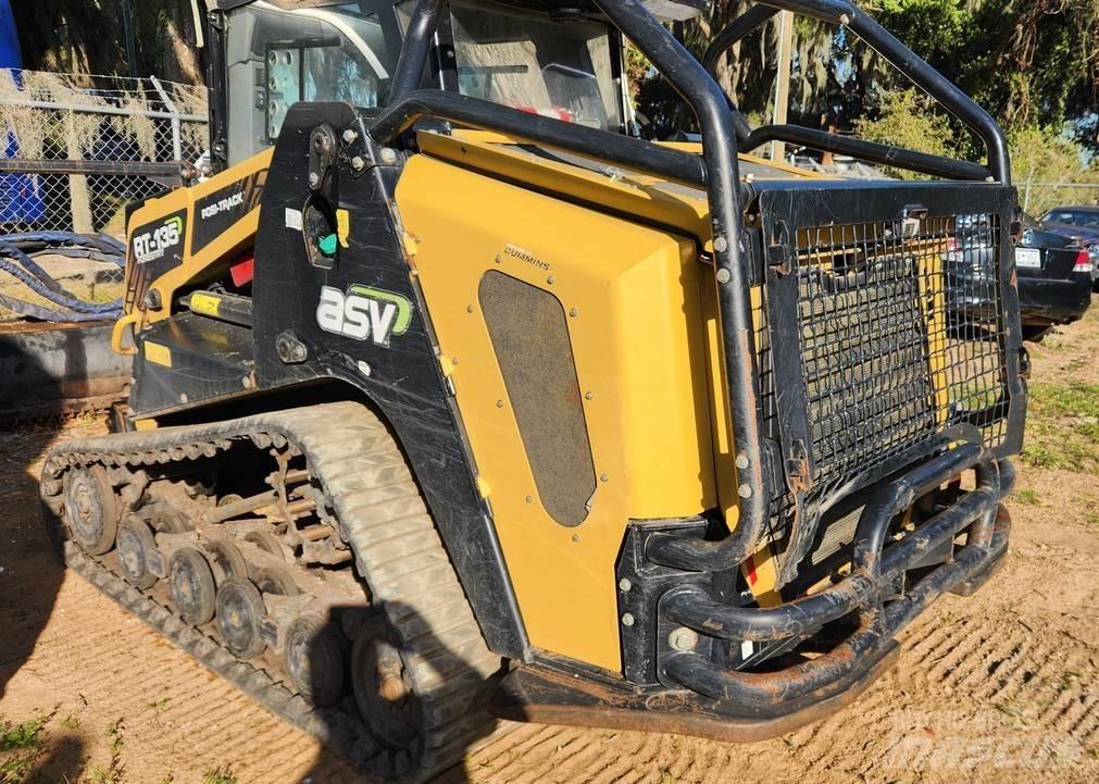 ASV RT135F Skid steer loaders