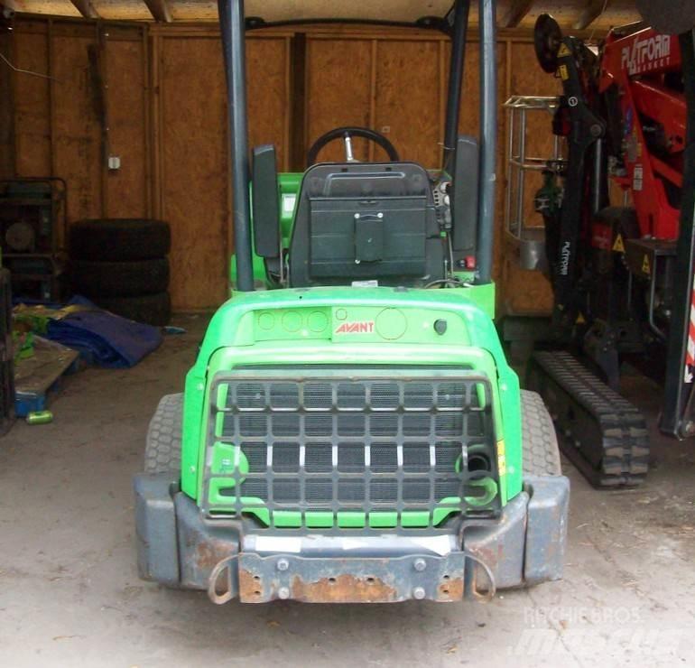 Avant M528 Wheel loaders