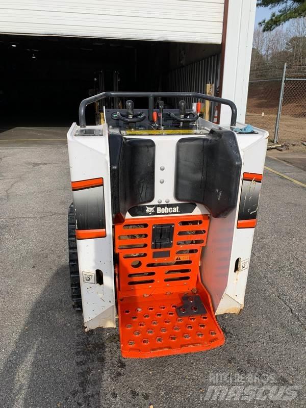 Bobcat MT100 Crawler loaders