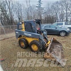 John Deere 320D Skid steer loaders