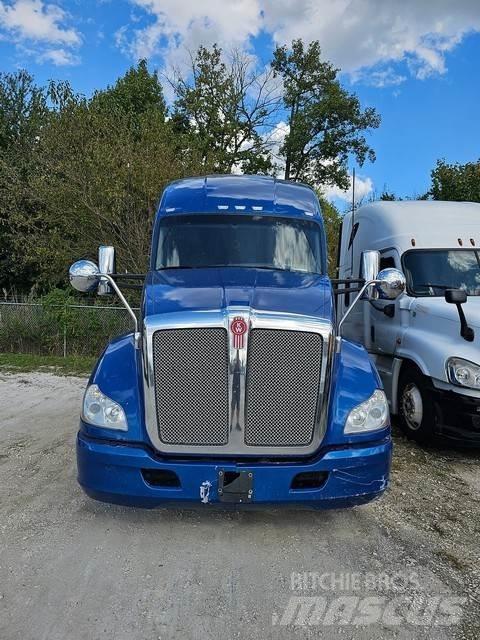 Kenworth T680 Tractor Units