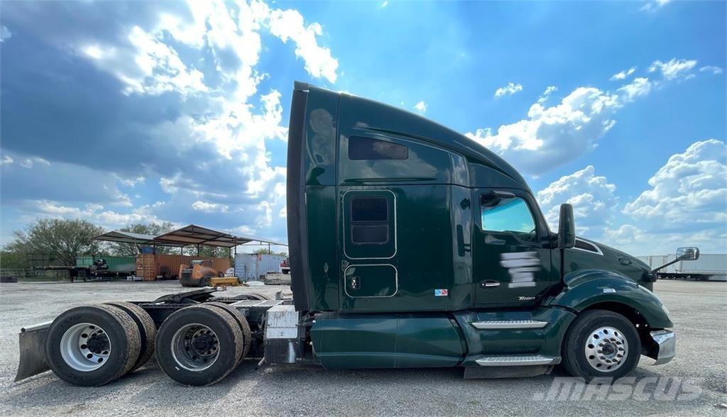 Kenworth T680 Tractor Units