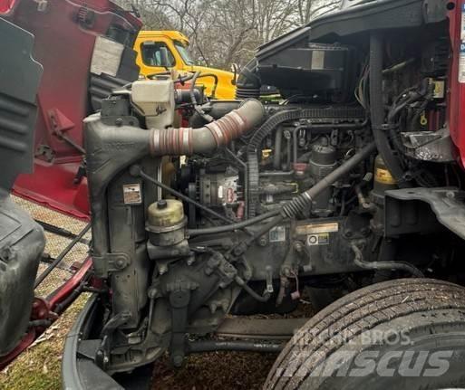 Peterbilt 579 Tractor Units