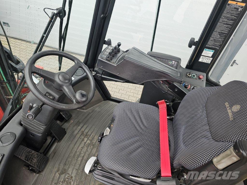 Yale GDP160EC Diesel trucks