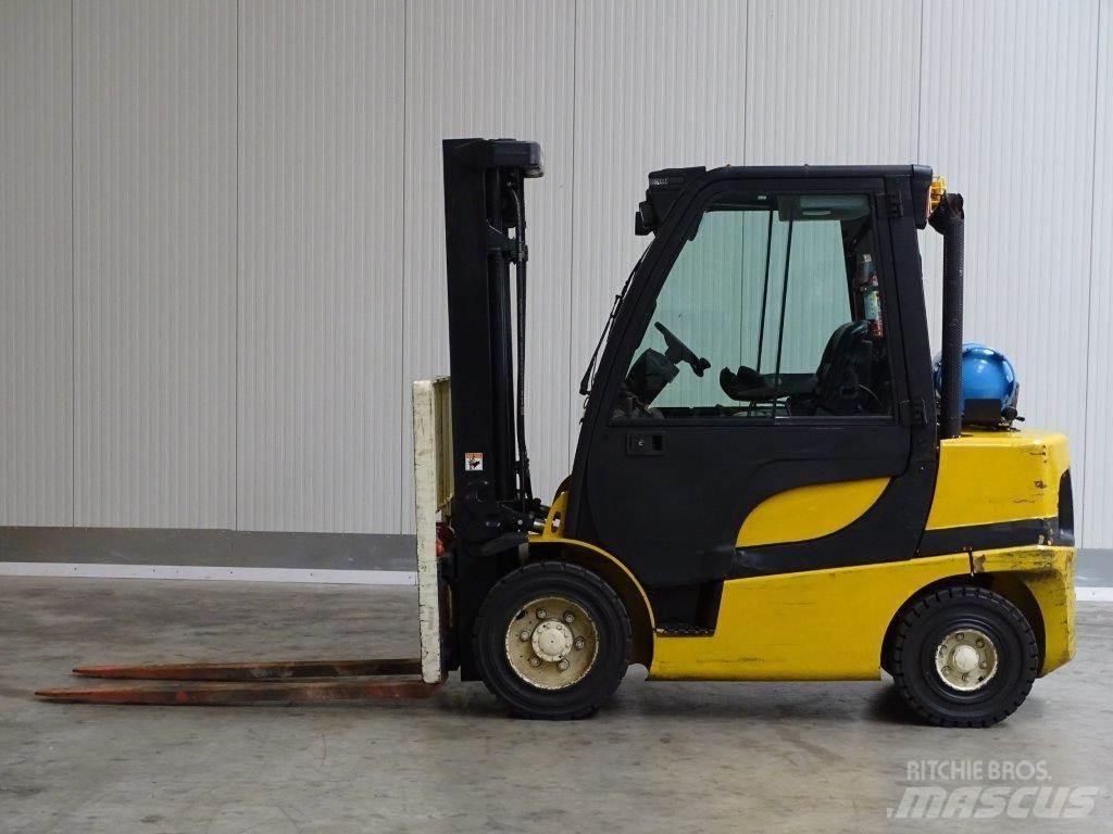 Yale GLP30VX LPG trucks