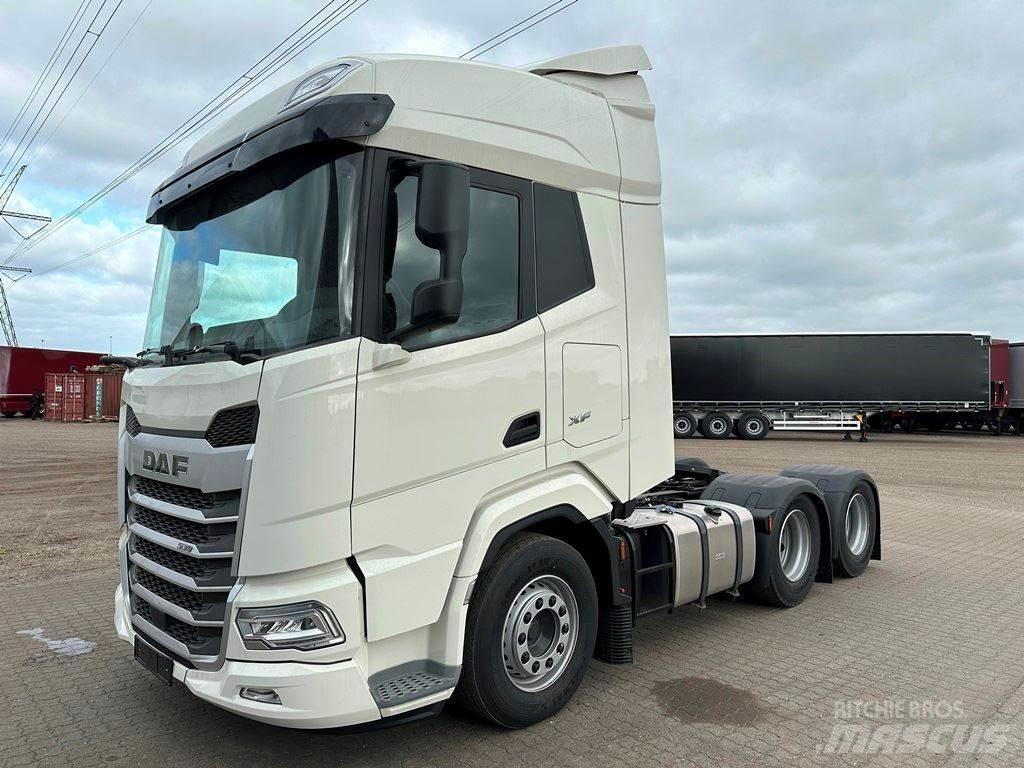 DAF XF 530 6x2 Tractor Units