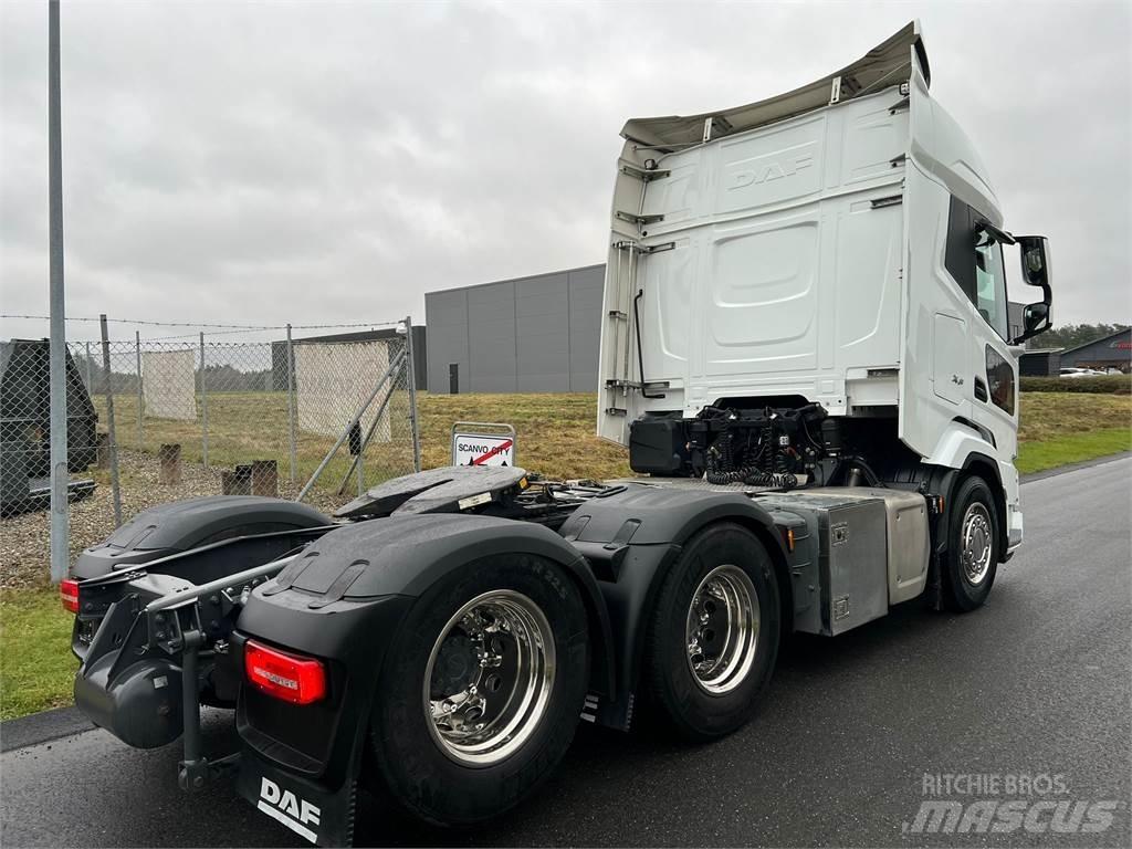DAF XF530 FTS 6x2 Tractor Units