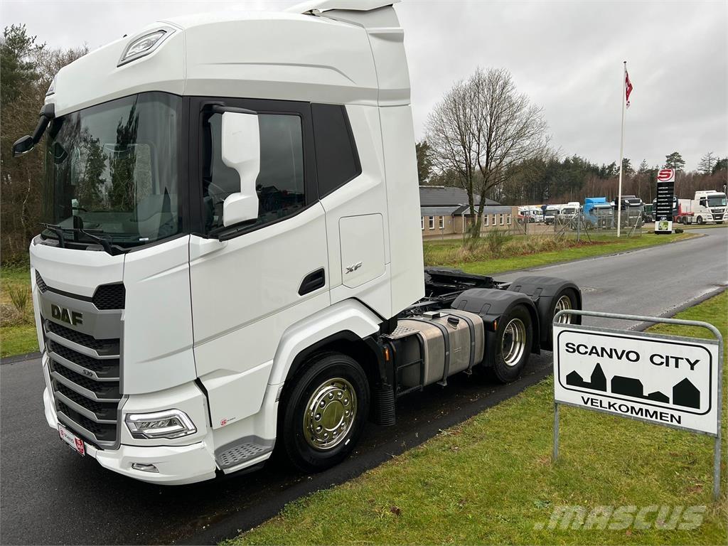 DAF XF530 FTS 6x2 Tractor Units