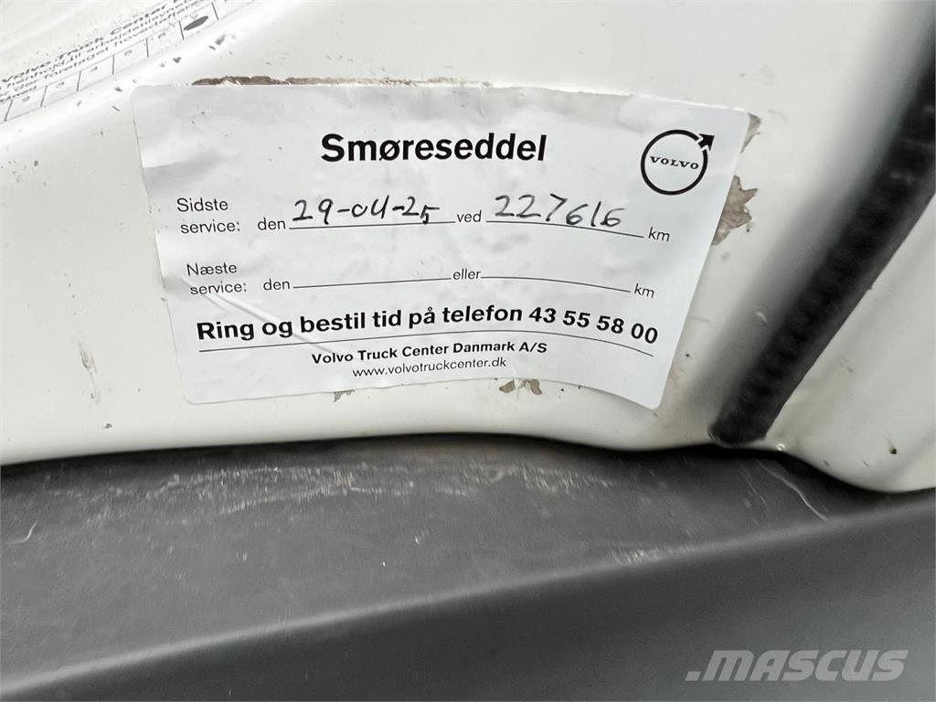 Volvo FL 250 16 ton Temperature controlled trucks