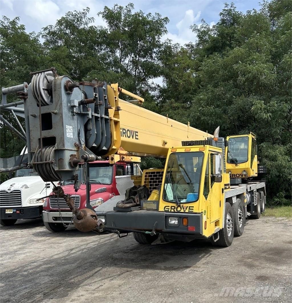 Grove TMS800 All terrain cranes