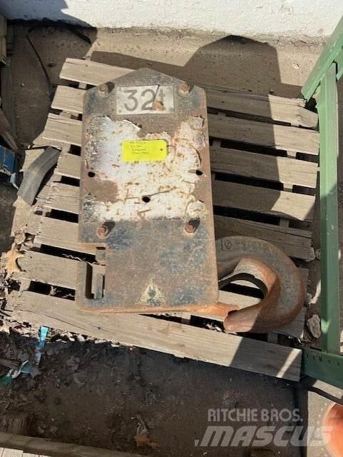  Unknown Other lifting machines