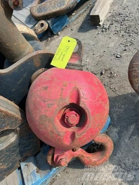  Unknown Crane parts and equipment