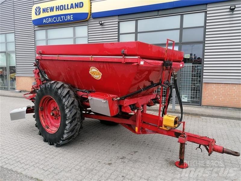 Bredal B 4 Mineral spreaders