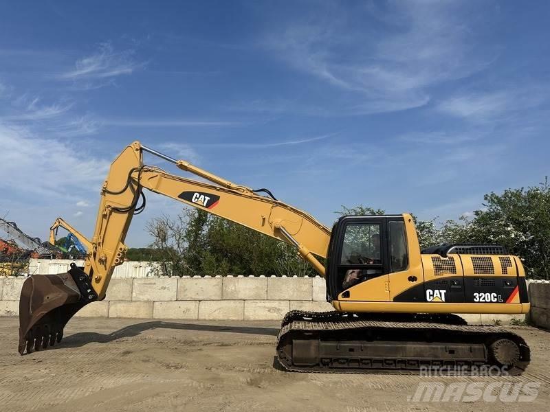 CAT 320 Crawler excavators