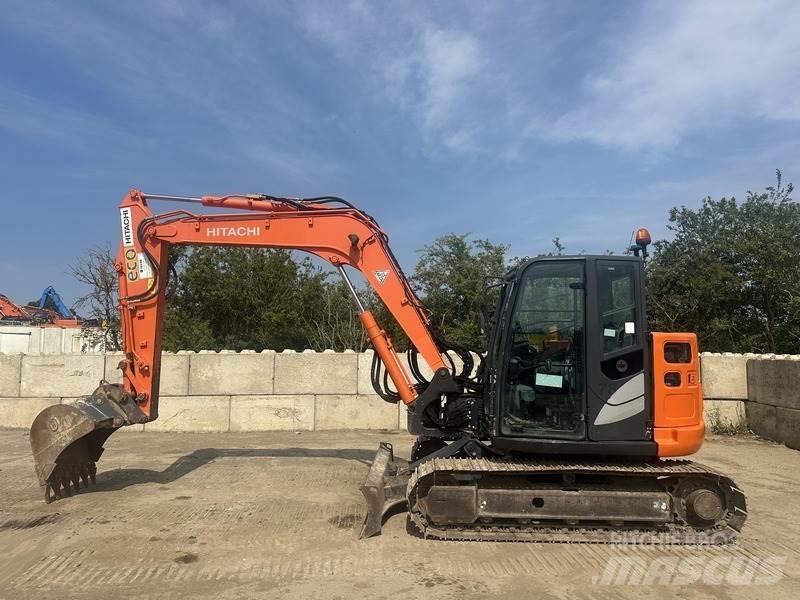 Hitachi ZX85USB-5A Midi excavators  7t - 12t