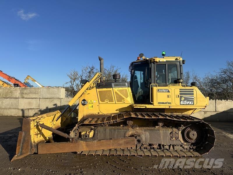 Komatsu D65 PXI Crawler dozers