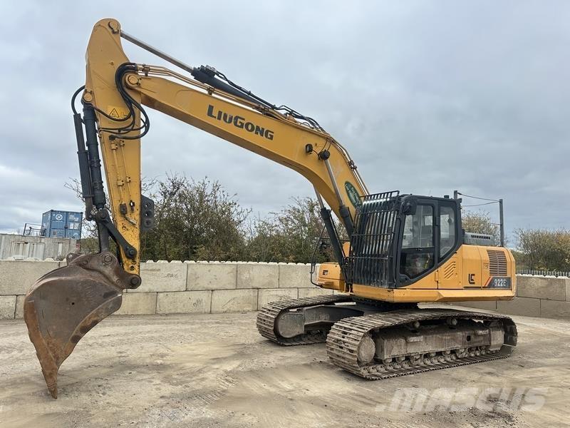 LiuGong CLG922 Crawler excavators