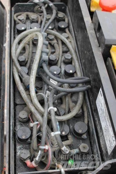 Yale MP20AC Low lifter