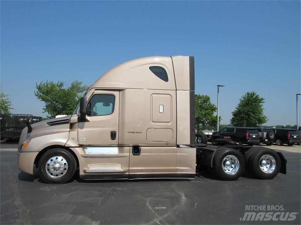Freightliner CA126SLP Tractor Units