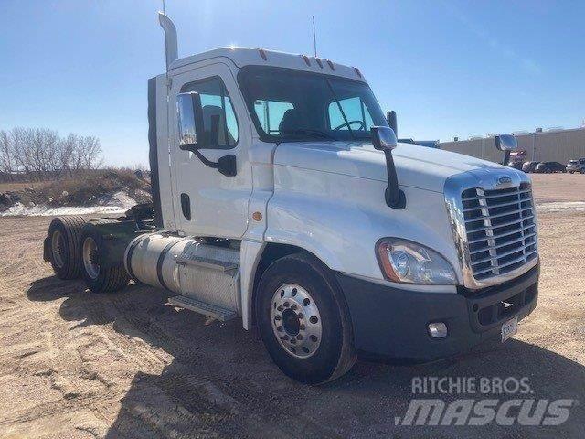 Freightliner Cascadia Tractor Units