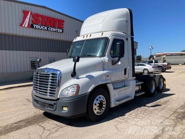 Freightliner Cascadia Tractor Units