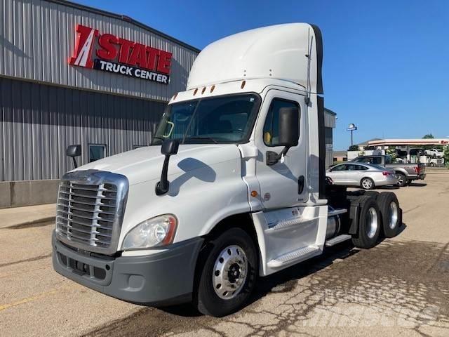 Freightliner Cascadia Tractor Units