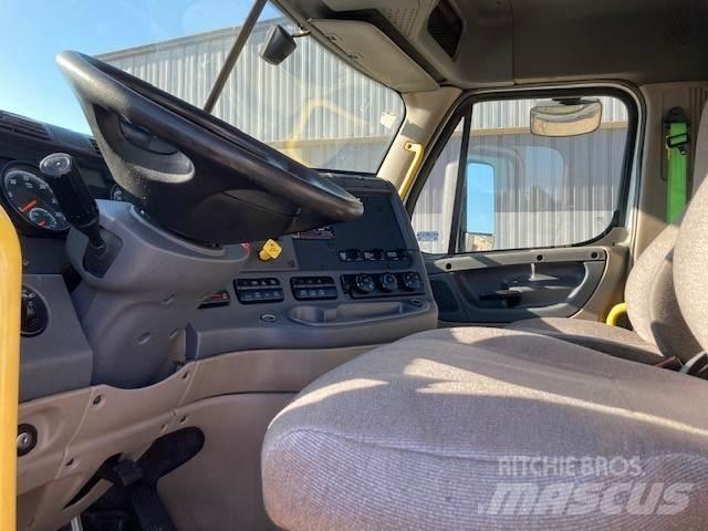Freightliner Cascadia Tractor Units