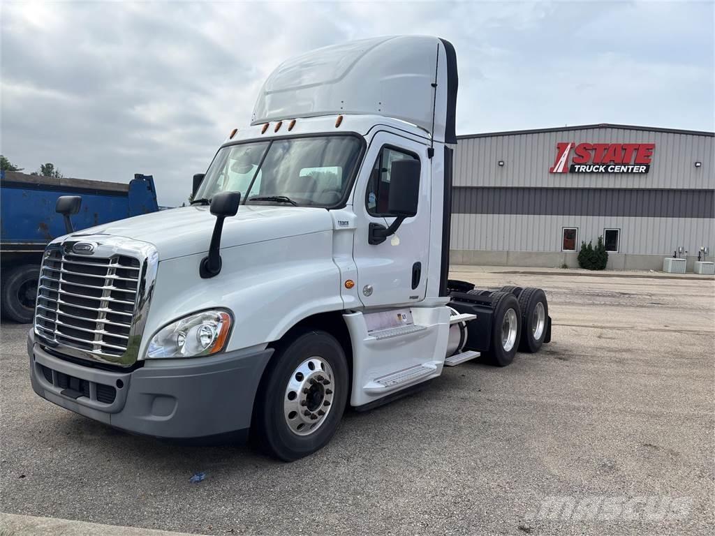Freightliner Cascadia Tractor Units