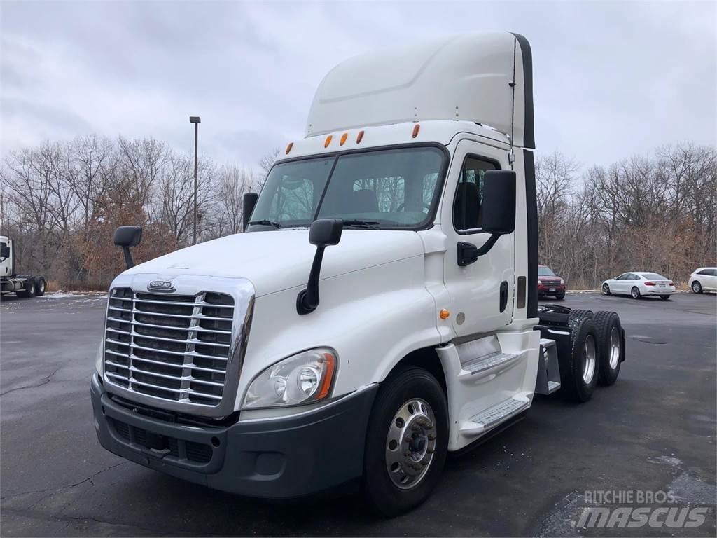 Freightliner Cascadia Tractor Units