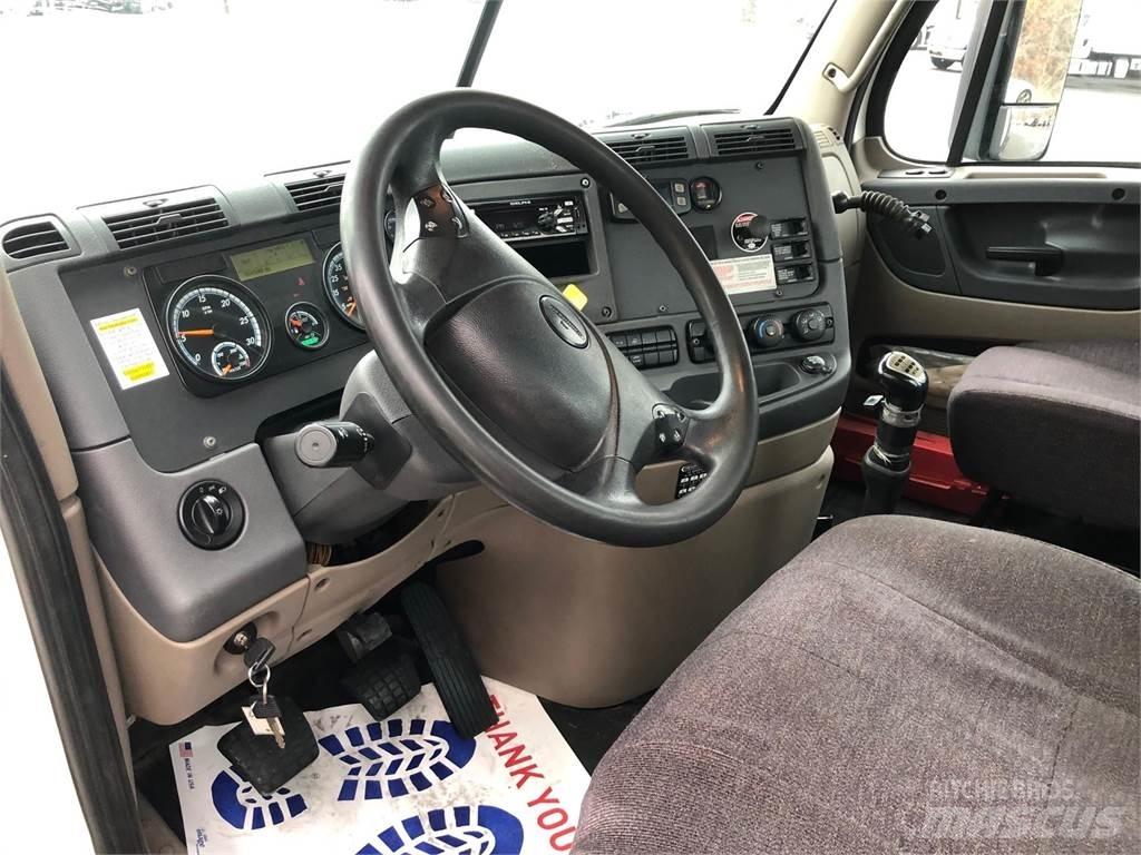 Freightliner Cascadia Tractor Units