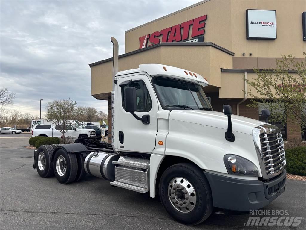 Freightliner Cascadia Tractor Units