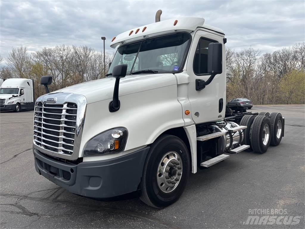Freightliner Cascadia Tractor Units