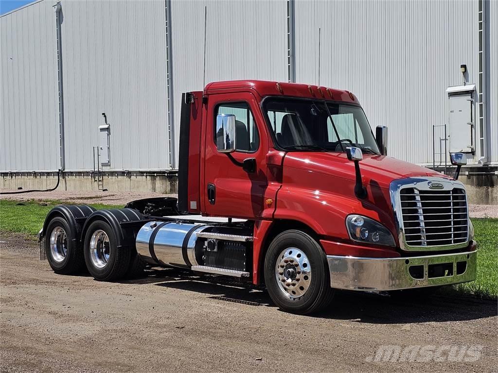 Freightliner Cascadia Tractor Units