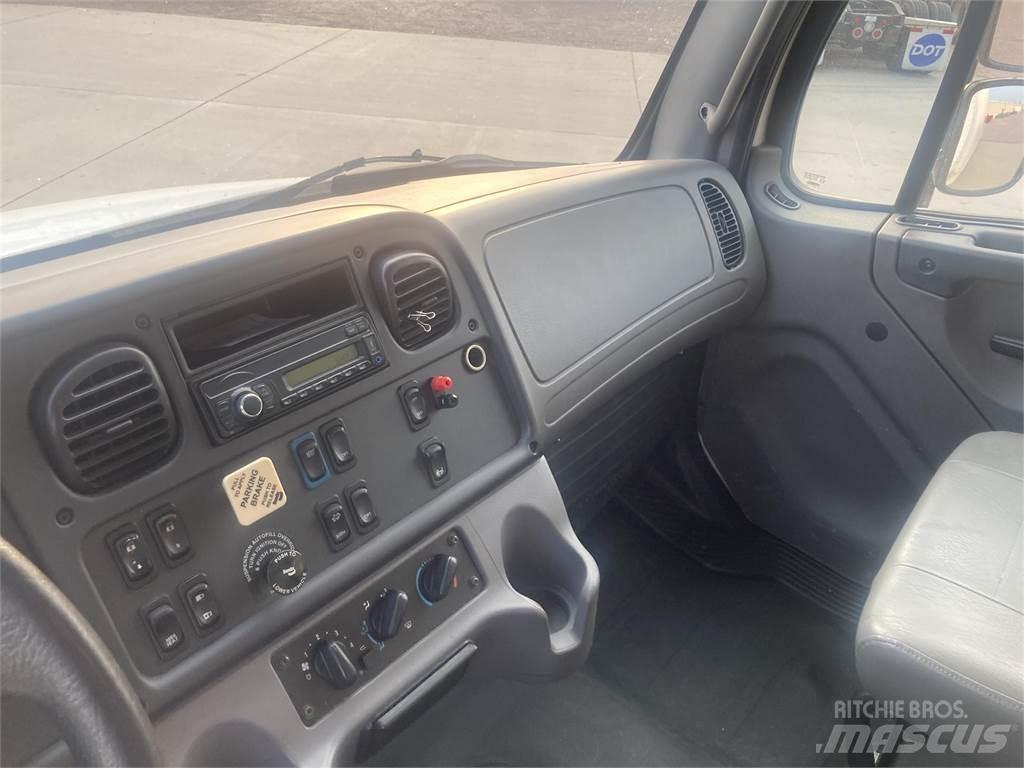 Freightliner M2 106 Chassis Cab trucks