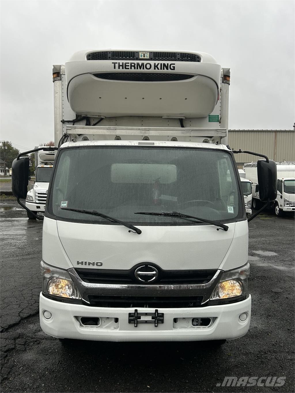 Hino 195 Box body trucks