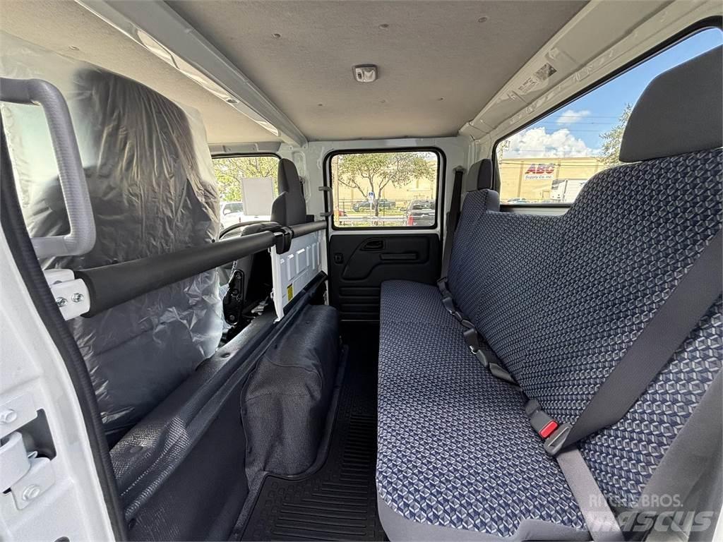 Isuzu NPR-1G404 Chassis Cab trucks