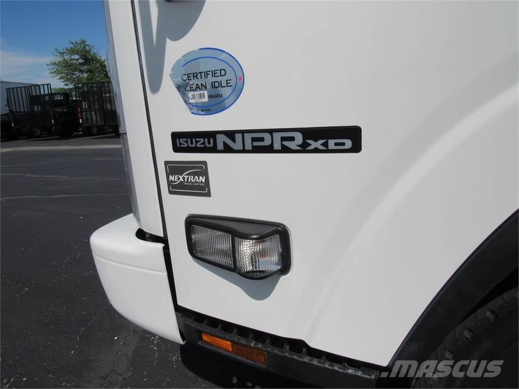 Isuzu NPR DIESEL Box body trucks