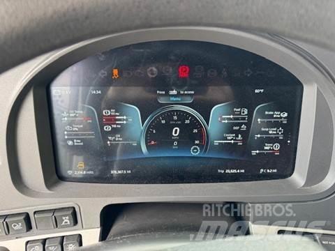 Kenworth T880 Tractor Units