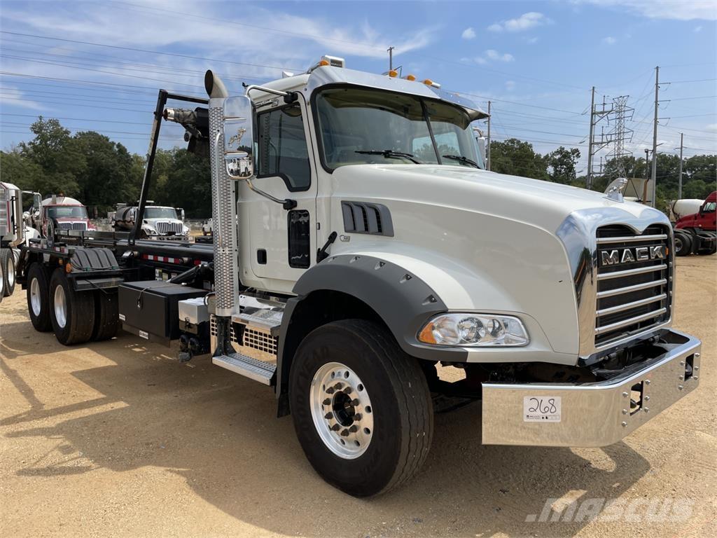Mack GR64BR Other trucks