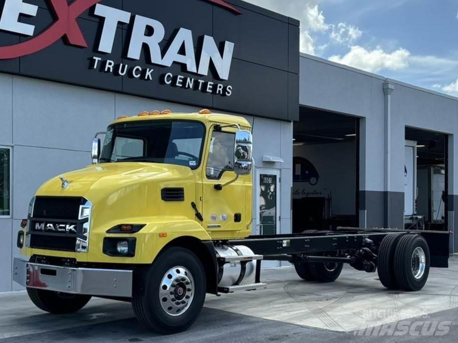 Mack MD7 42R Forestry - Others
