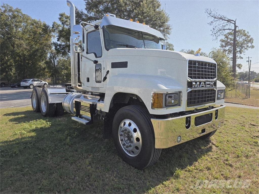Mack PI64T Tractor Units