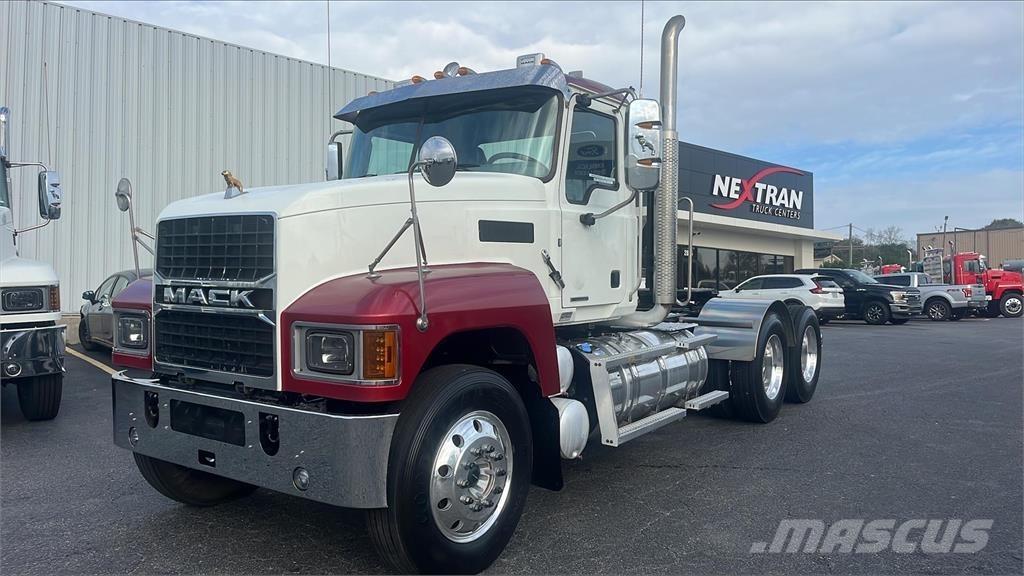 Mack PI64T Tractor Units