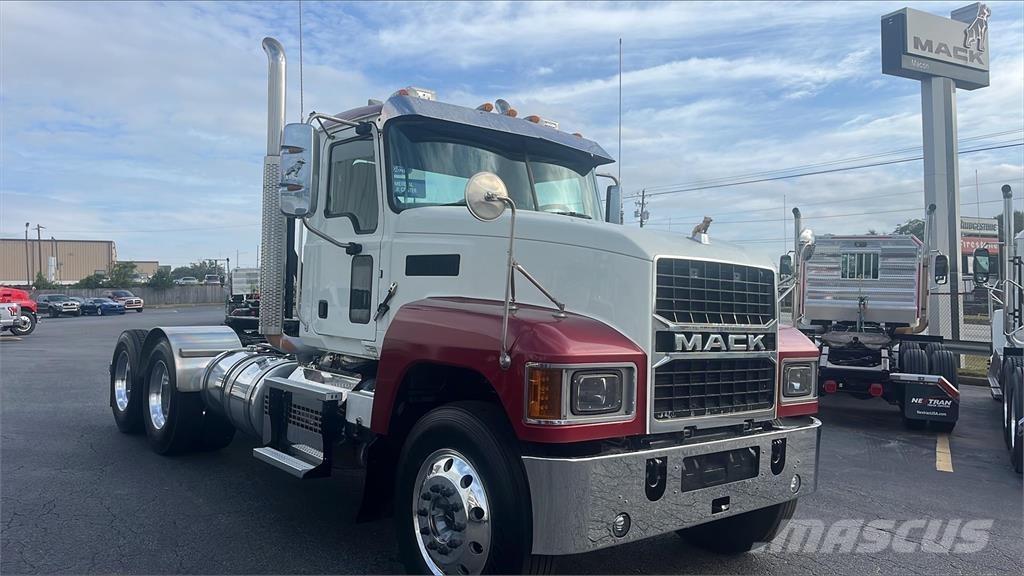 Mack PI64T Tractor Units